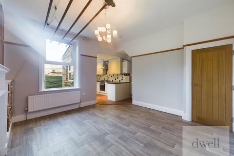 3 bedroom terraced house for sale, 16 Skipton Road, Silsden, Keighley, BD20 9JZ