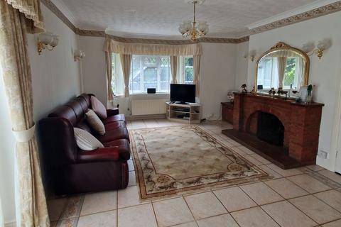 undefined, Yarmouth Road, North Walsham