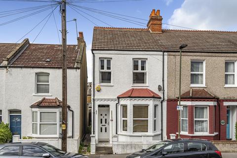 3 bedroom end of terrace house for sale, Faversham Road, Beckenham