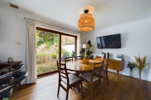 Braemar West Looe Hill, West Looe, Looe, PL13 2HP