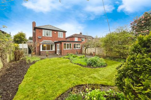 3 bedroom detached house for sale, Radcliffe, Manchester M26