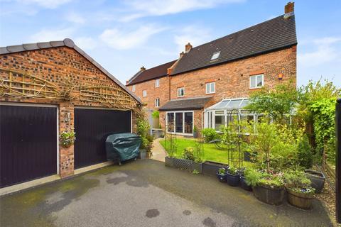 5 bedroom detached house for sale, Middlewich, Cheshire CW10