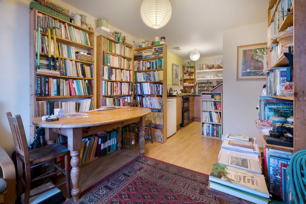 Flat 1