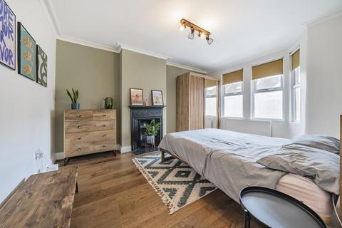 4 bedroom terraced house for sale, Longmead Road, Tooting