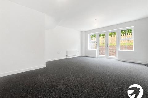 2 bedroom terraced house to rent, Shanklin Close, Chatham, Kent, ME5