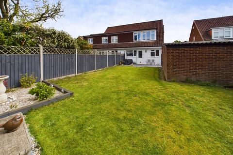 3 bedroom semi-detached house for sale, EPSOM CLOSE, BEXLEYHEATH, DA7