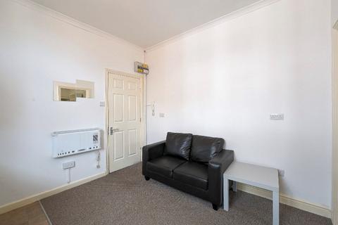 1 bedroom flat to rent, Holyhead Road, Coventry, CV1