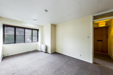 1 bedroom flat to rent, Eaton Avenue, High Wycombe