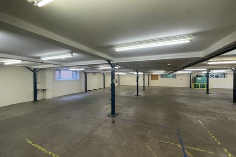 Industrial unit to rent, Unit 2 Fynney Fields, Basford Lane Industrial Estate, Leek, ST13 7QF