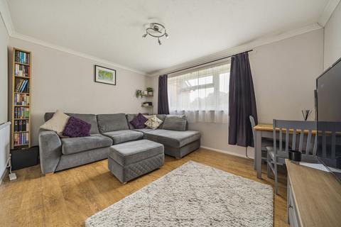 2 bedroom maisonette for sale, Wildfield Close, Wood Street Village, Guildford, Surrey, GU3