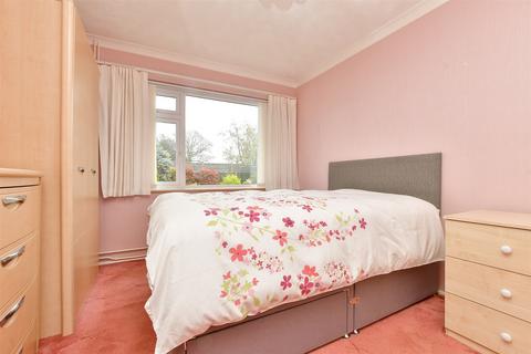 2 bedroom semi-detached bungalow for sale, Wrangleden Road, Maidstone, Kent