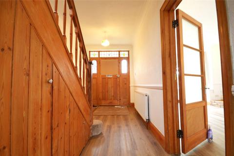 3 bedroom semi-detached house to rent, Wallington, Surrey, SM6