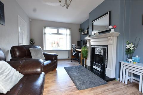 2 bedroom end of terrace house for sale, Derwent Drive, Shaw, Oldham, Greater Manchester, OL2