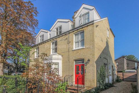 1 bedroom flat to rent, Hooper Street, Cambridge
