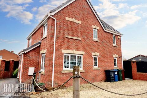 4 bedroom detached house for sale, St Helens Avenue, Monk Bretton