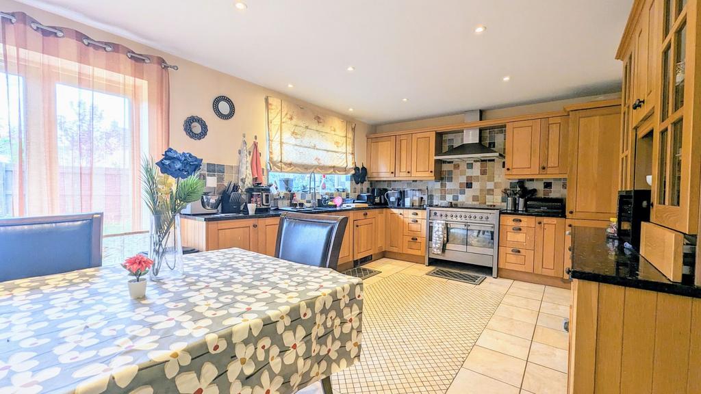 Kitchen/ Diner
