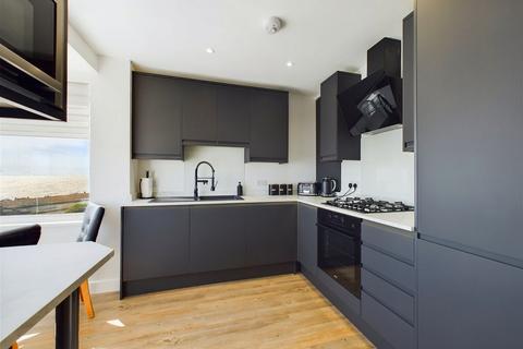 2 bedroom apartment for sale, Brighton Road, East Worthing BN11 2HA