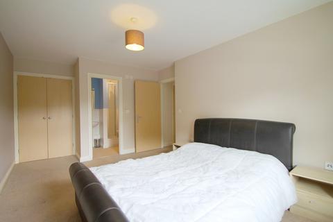 2 bedroom flat to rent, Southwinds Court, Sarisbury Green, SO31