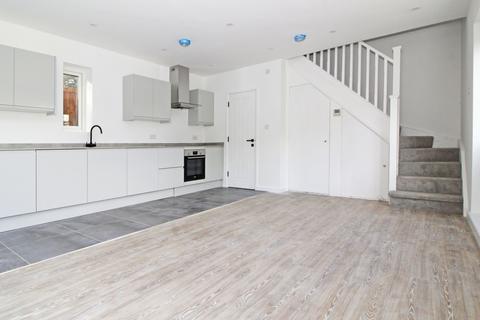 1 bedroom detached house for sale, Ellis Close, London, SE9