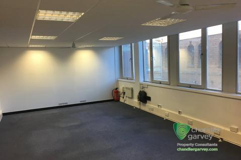 Office to rent, Aylesbury HP20