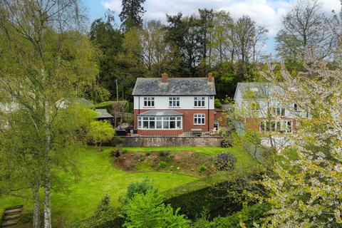 Longfleet Old Tiverton Road, Crediton, EX17 1EG