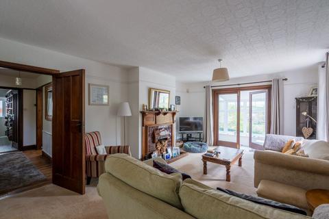 Longfleet Old Tiverton Road, Crediton, EX17 1EG