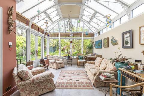 47 Westmoreland Road, London, SW13 9RZ
