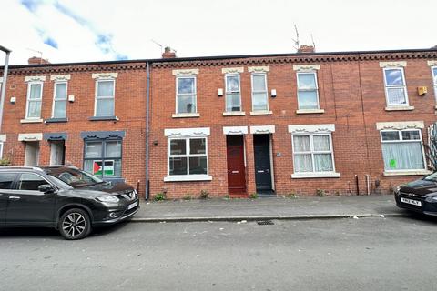 3 bedroom terraced house to rent, Cowesby Street, Manchester, M14