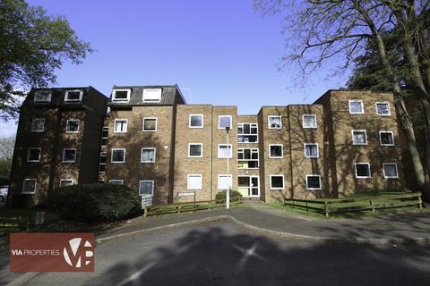2 bedroom flat to rent, Osprey House, Briardale, Ware SG12