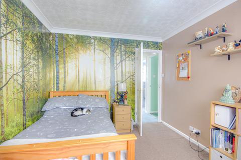 3 bedroom semi-detached house for sale, Carters Orchard, Quedgeley, Gloucester, GL2