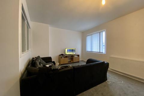 2 bedroom flat to rent, Bootle L20