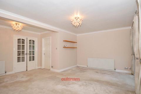 3 bedroom semi-detached house for sale, Stourbridge Road, Catshill, Bromsgrove, Worcestershire, B61