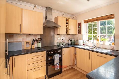 3 bedroom semi-detached house for sale, Stourbridge Road, Catshill, Bromsgrove, Worcestershire, B61