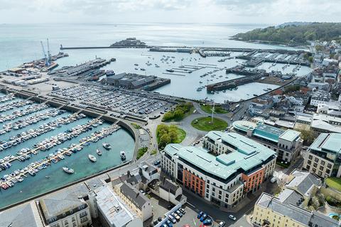 3 bedroom property for sale, Royal Terrace, St Peter Port, Guernsey, GY4