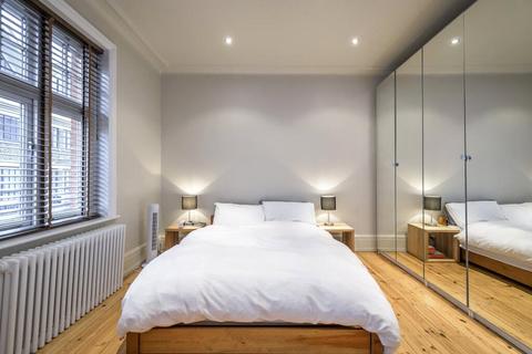 Property to rent, Ormond Yard,, St. James's, London, SW1Y