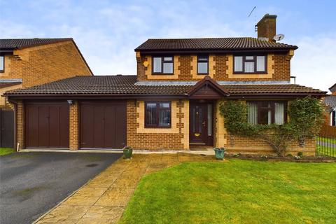 4 bedroom detached house for sale, Brome Road, Abbeymead, Gloucester, Gloucestershire, GL4