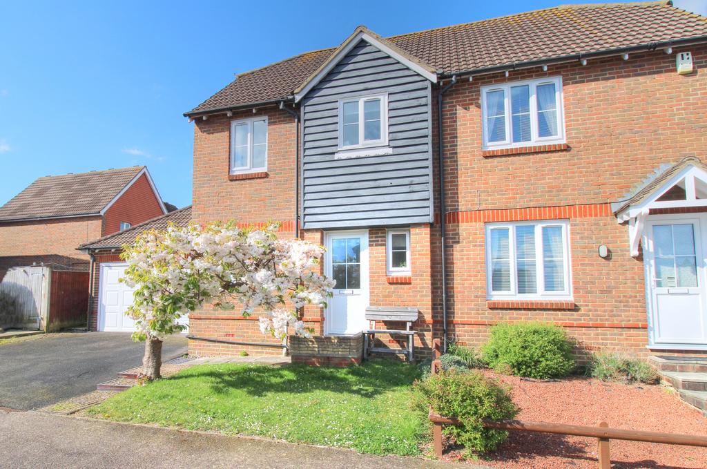 Stone Cross, Pevensey BN24 3 bed semidetached house to rent £1,650