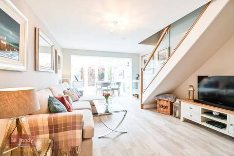 55 Walnut Walk, Lichfield, WS13 8FA