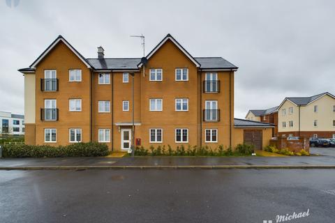 2 bedroom apartment for sale, Elton Close, Aylesbury, HP18 1AB