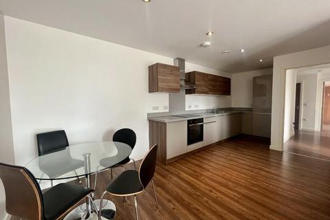 3 bedroom apartment to rent, Sillavan Way, Salford M3