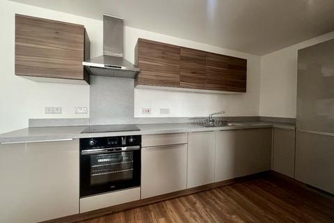 3 bedroom apartment to rent, Sillavan Way, Salford M3