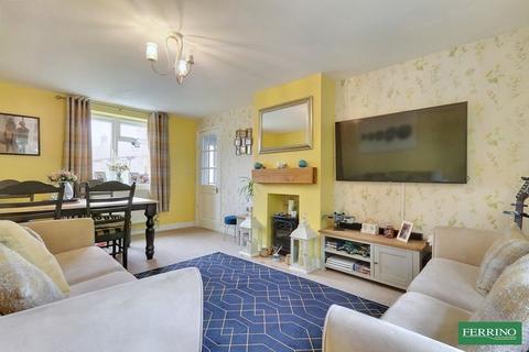 3 bedroom semi-detached house for sale, Kingsmead, Newnham, Gloucestershire. GL14 1AN