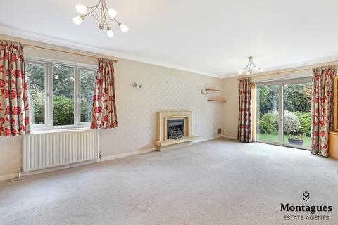 3 Chevely Close, Coopersale, Epping, CM16 7RL