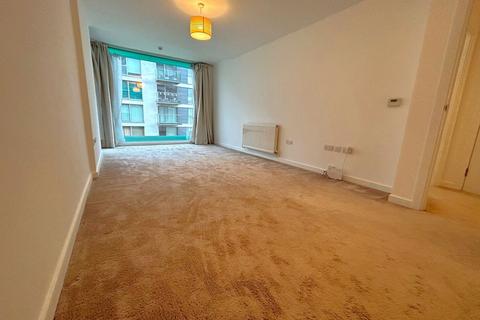 1 bedroom apartment for sale, Signal Building, Station Approach, Hayes, UB3 4FG