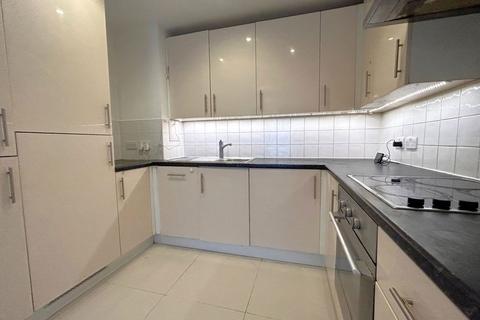 1 bedroom apartment for sale, Signal Building, Station Approach, Hayes, UB3 4FG