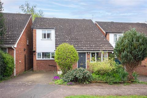 3 bedroom property for sale, Long View, Berkhamsted, Hertfordshire