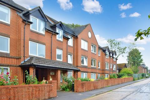 2 bedroom retirement property for sale, Oak Road, Southgate, RH11