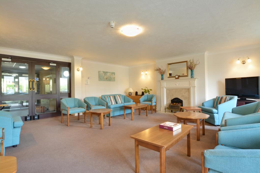 Communal Lounge