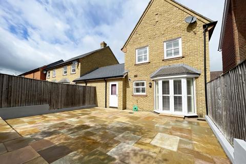 5 Eling Crescent, Sherfield On Loddon, Hook, RG27 0FJ