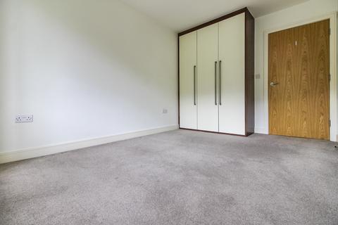 1 bedroom flat to rent, Catteshall Lane, Godalming GU7